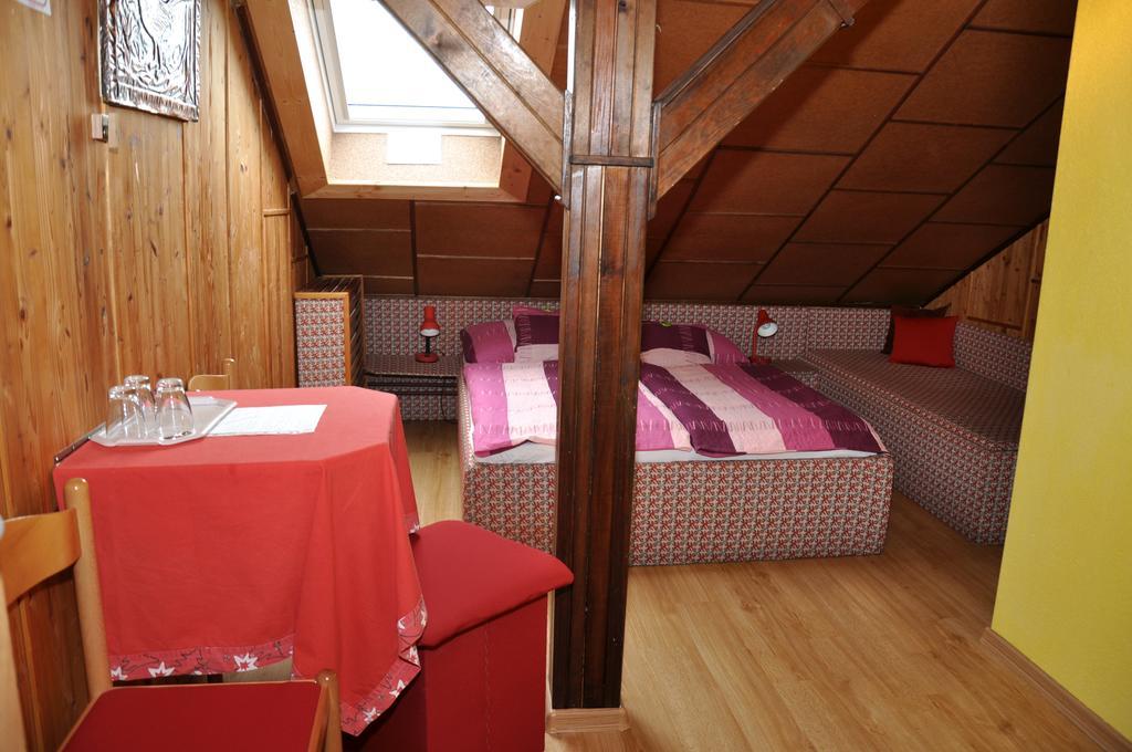 Pension Nika Cesky Krumlov Exterior foto